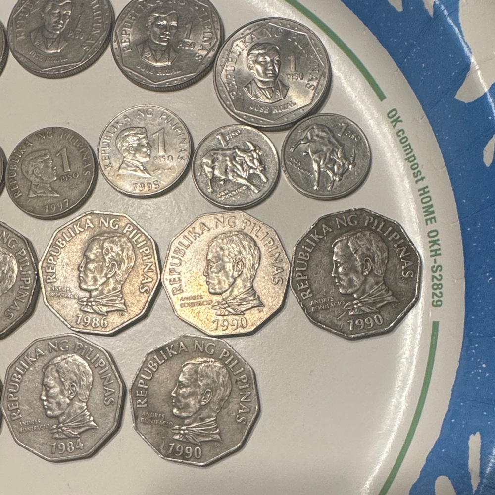Assorted Philippine Coins Collection - Picture 8 of 15